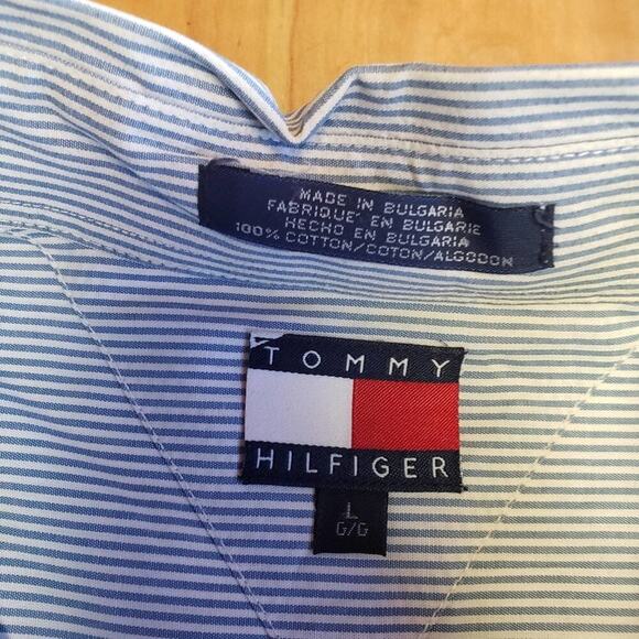 TOMMY HILFIGER BLUE PIN STRIPE SIZE LARGE - Picture 2 of 8